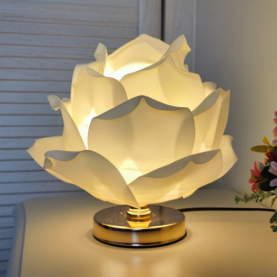 Rose for the Rose Table Lamp
