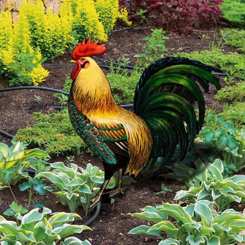 Majestic Garden Rooster Statue