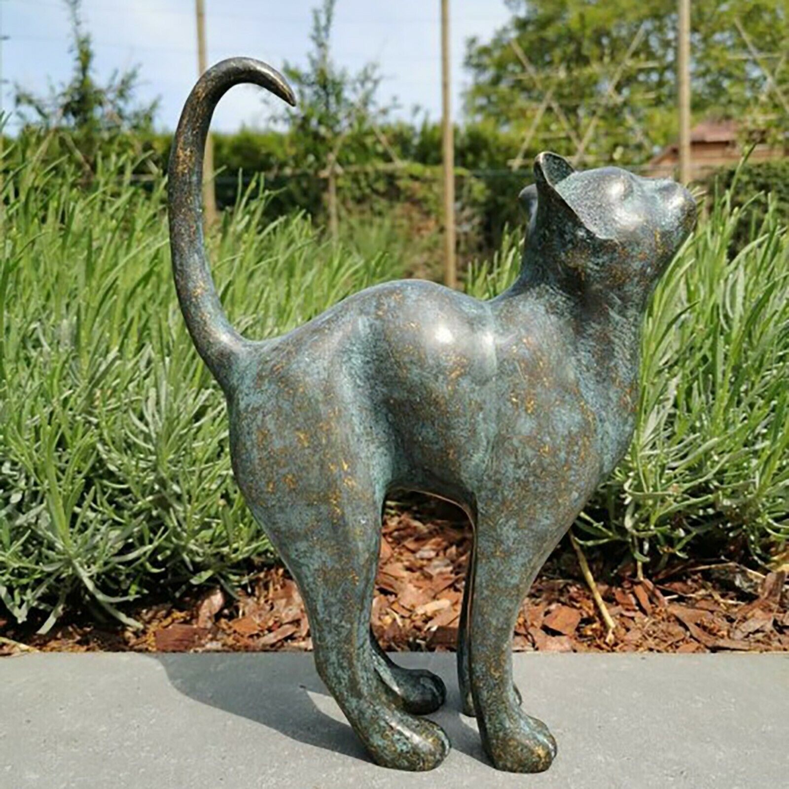 Beautiful Cat Garden Sculpture